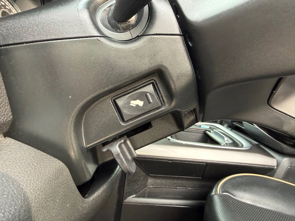 Used 2017 RAM 3500 Laramie Longhorn image 22