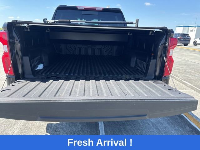 Used 2023 Chevrolet Silverado 1500 RST w/ Convenience Package II RWD image 15