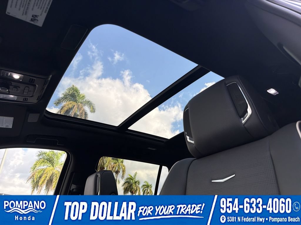 Used 2023 Cadillac Escalade Sport AWD/4WD image 32