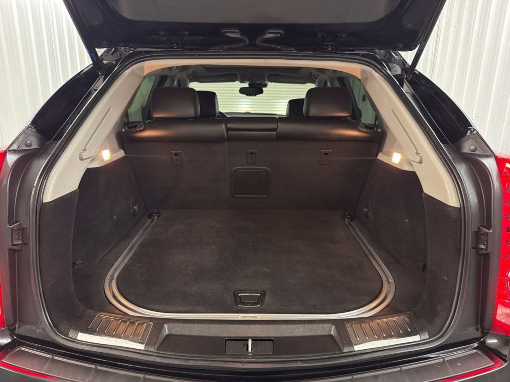 Used 2015 Cadillac SRX Performance w/ Driver Awareness Package FWD image 23