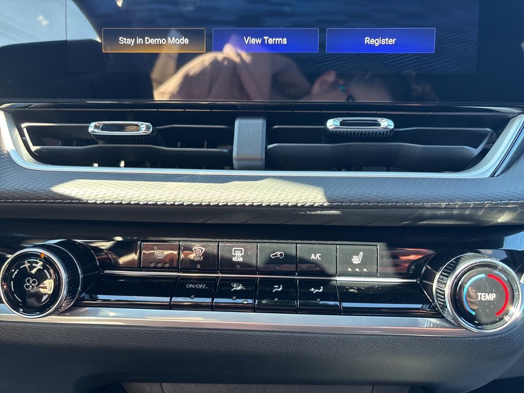 New 2026 Chevrolet Equinox LT image 17