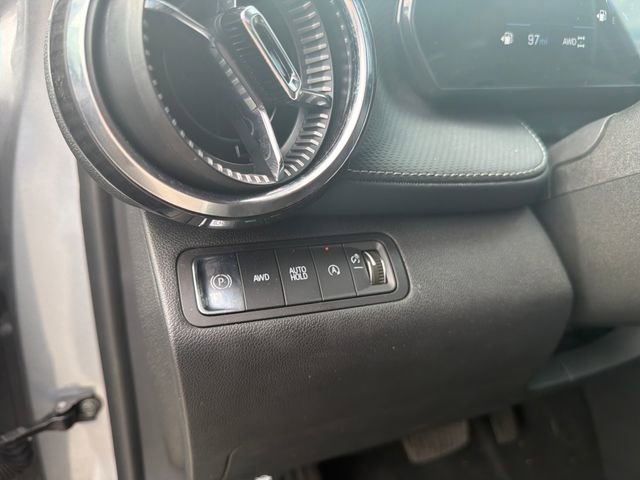 Used 2025 Chevrolet Equinox LT AWD/4WD image 22