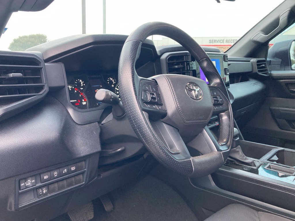 Used 2025 Toyota Tundra SR w/ SR Tow Package RWD image 9