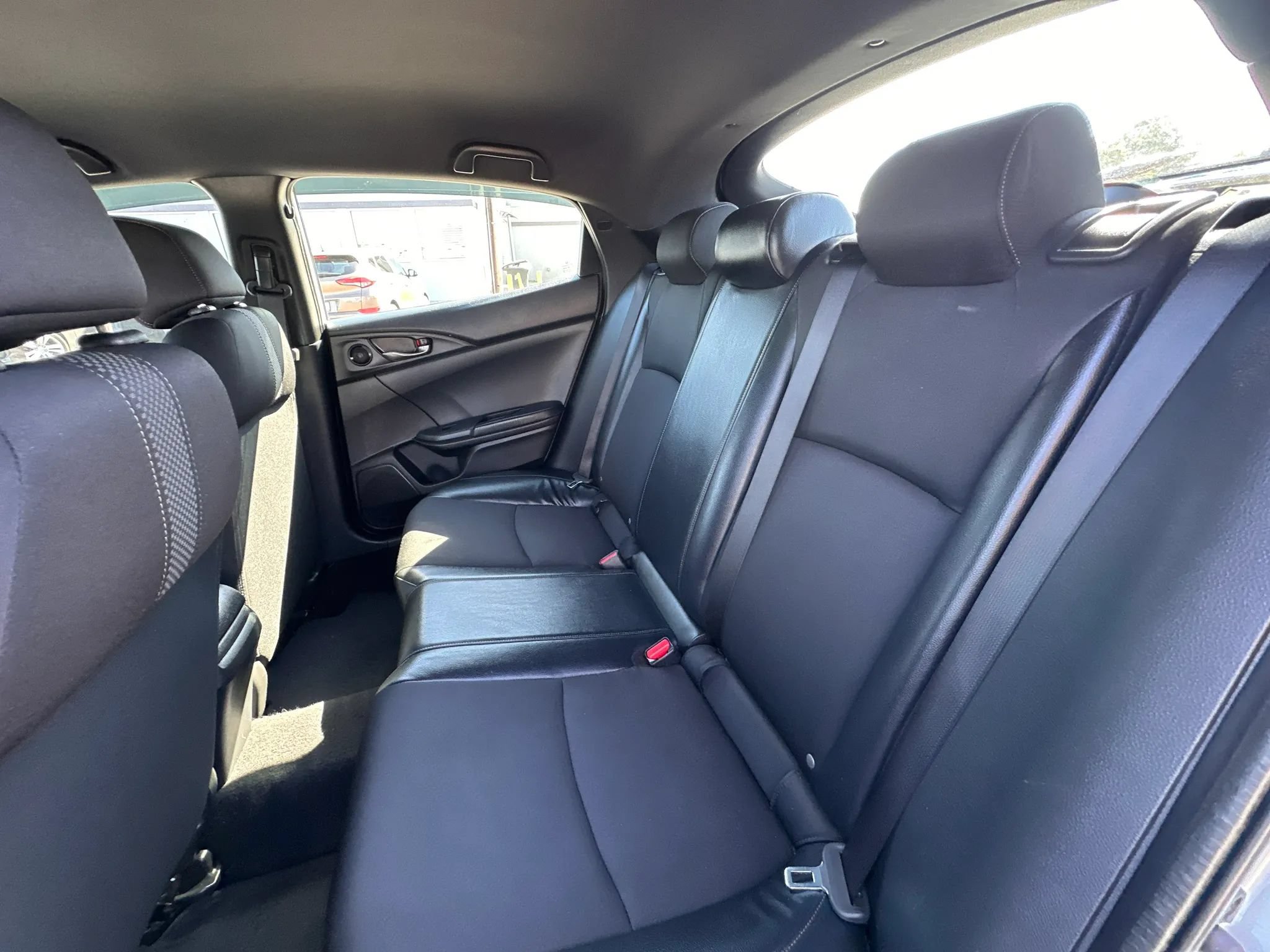 Used 2020 Honda Civic Sport image 12