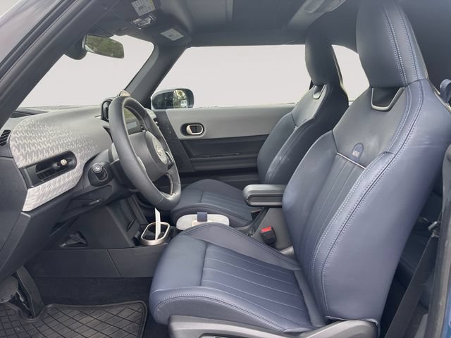 Used 2025 MINI Cooper S FWD image 9