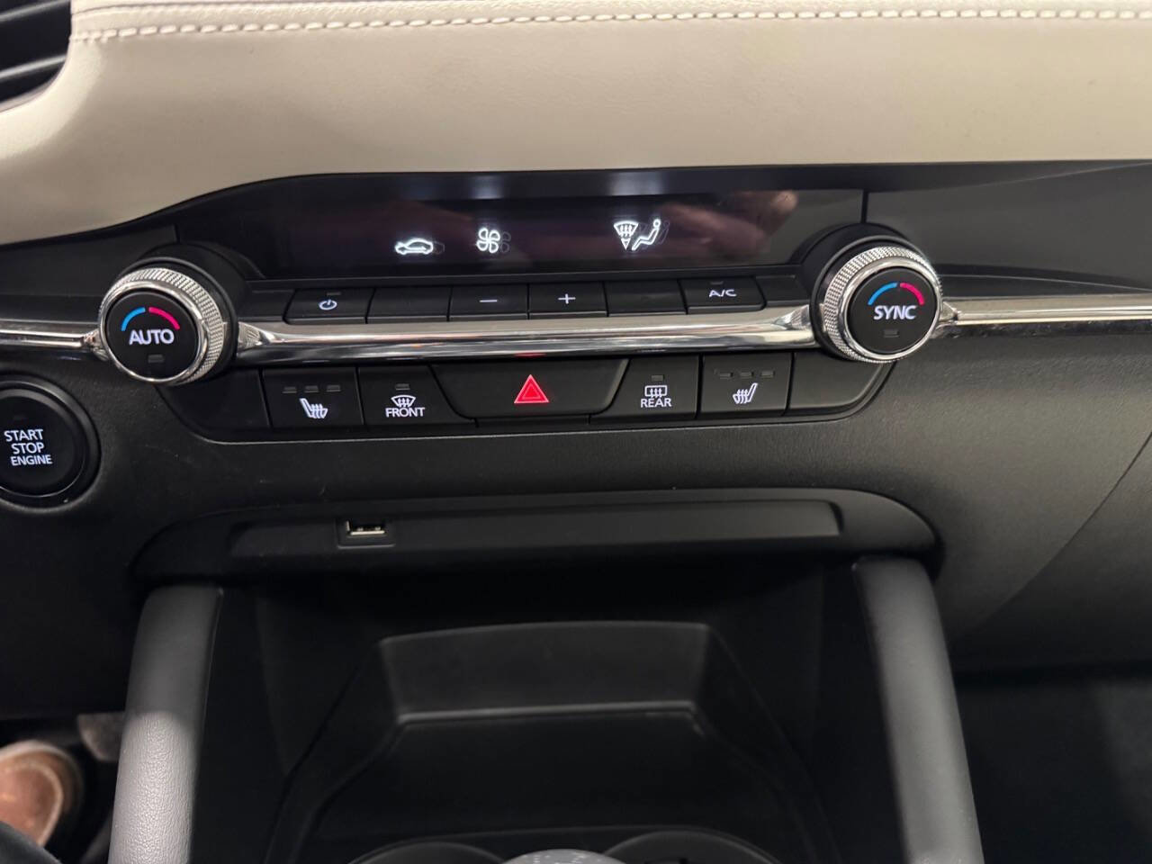 Used 2020 MAZDA MAZDA3 AWD Sedan w/ Premium Package image 22