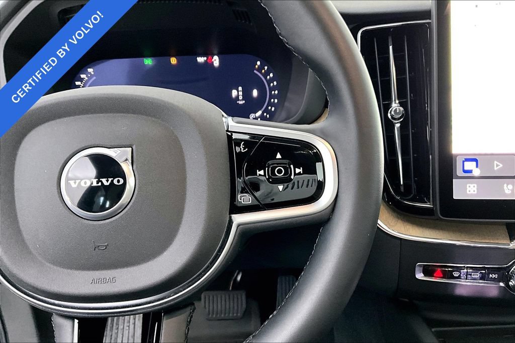 Certified 2026 Volvo XC60 B5 Plus AWD/4WD image 26