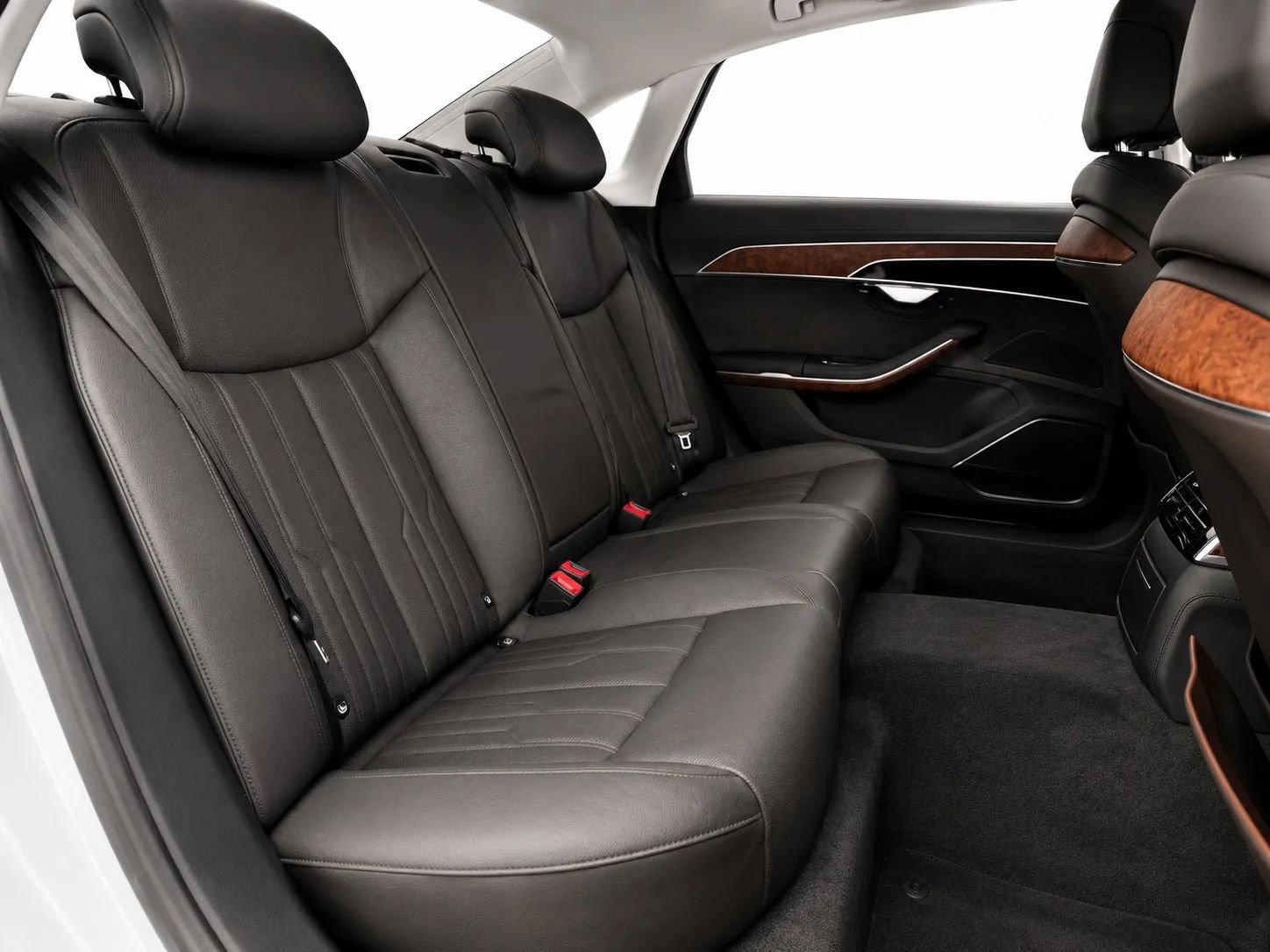 Used 2019 Audi A8 L 3.0T w/ Executive Package AWD/4WD image 15