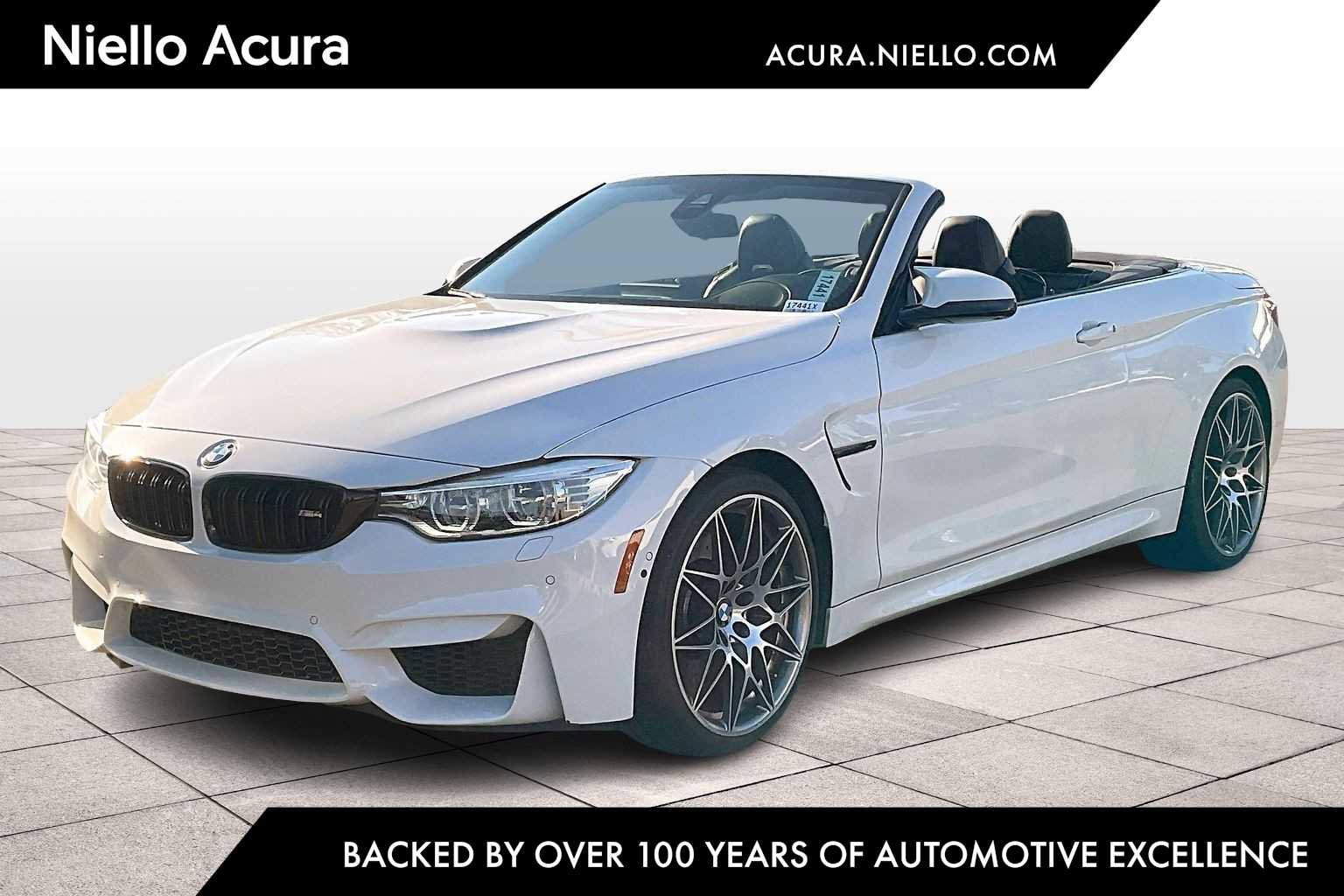 Used 2017 BMW M4 Convertible image 1