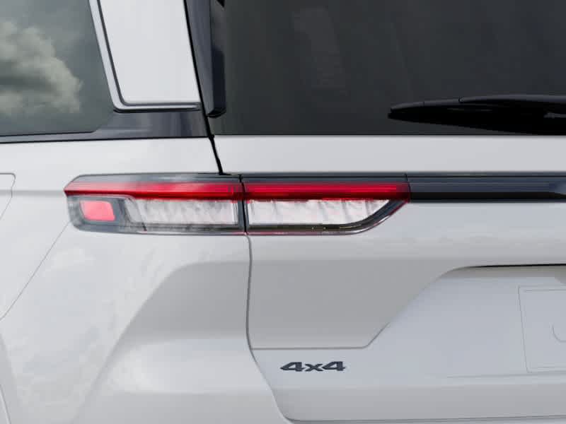 New 2027 Jeep Grand Cherokee Limited AWD/4WD image 9