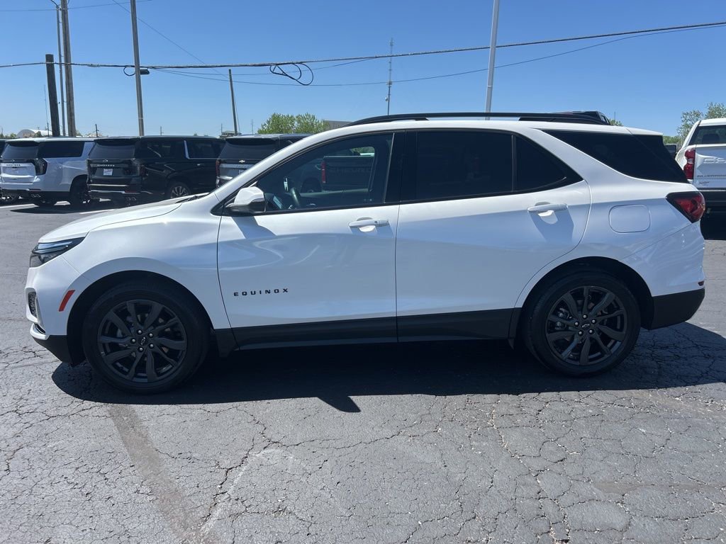 Used 2023 Chevrolet Equinox RS w/ RS Leather Package FWD image 8