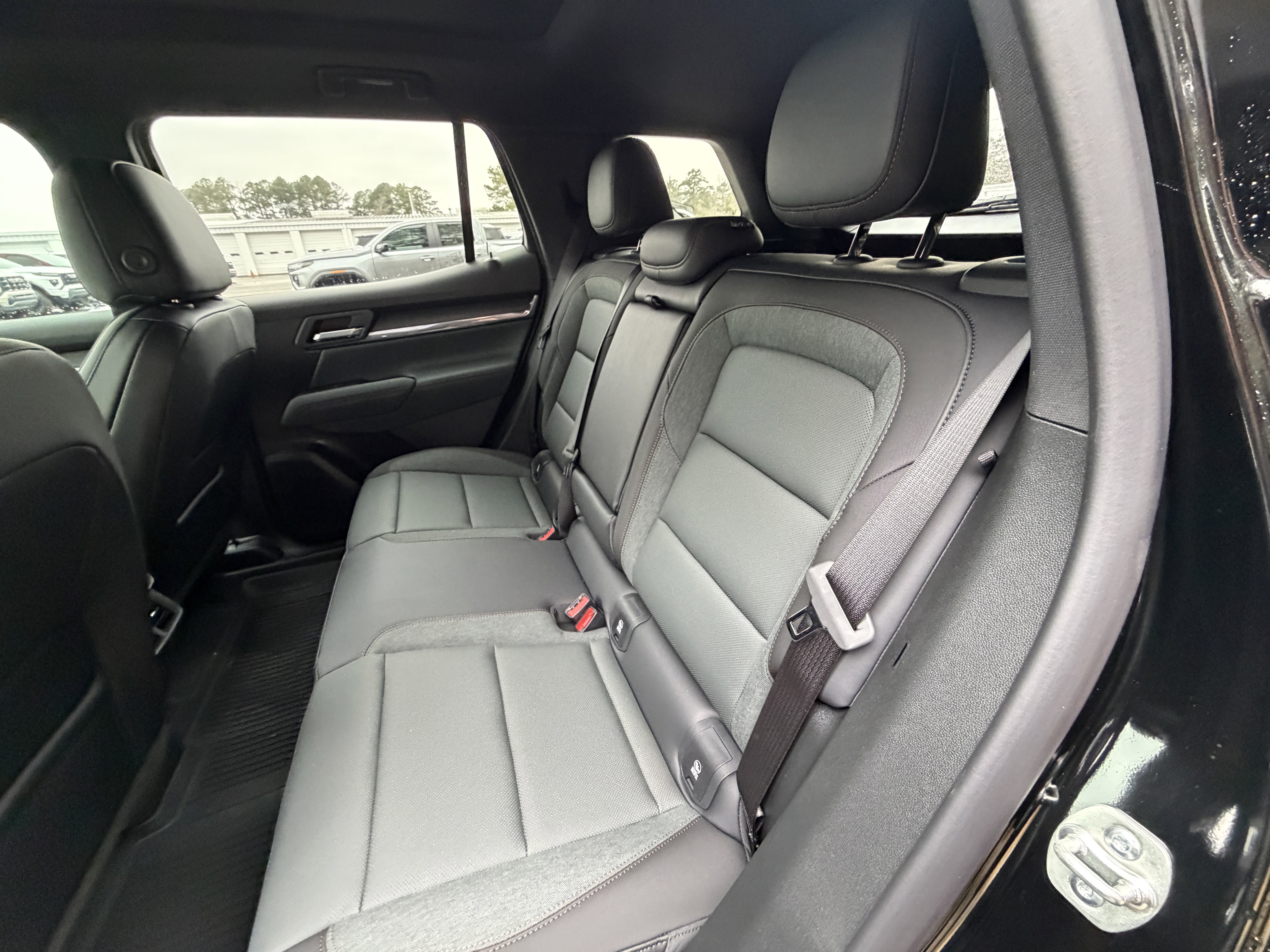 New 2026 GMC Terrain AT4 w/ Technology Package II image 15