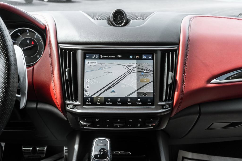 Used 2022 Maserati Levante GT image 20