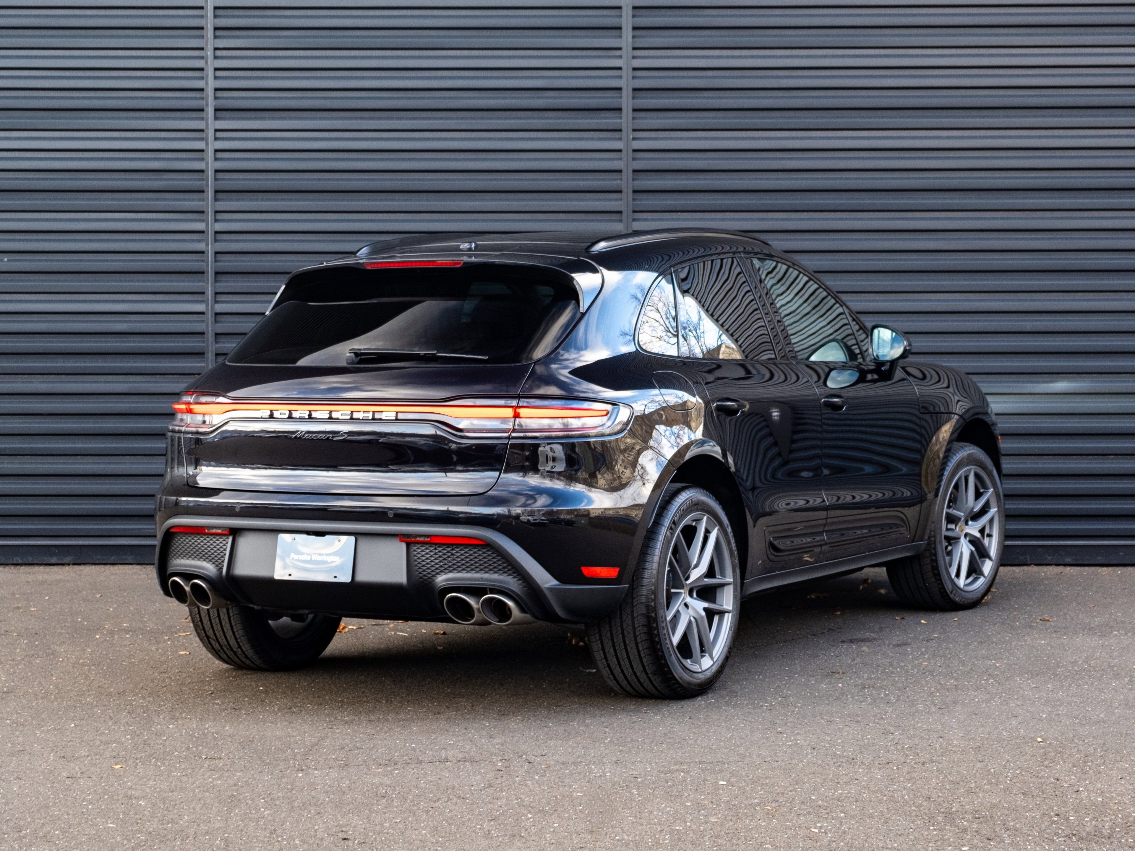 New 2026 Porsche Macan S image 8