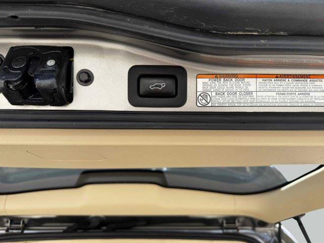 Used 2019 Lexus LX 570 4WD w/ Luxury Package image 42