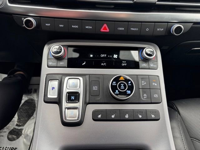 Used 2024 Hyundai Palisade Calligraphy image 20