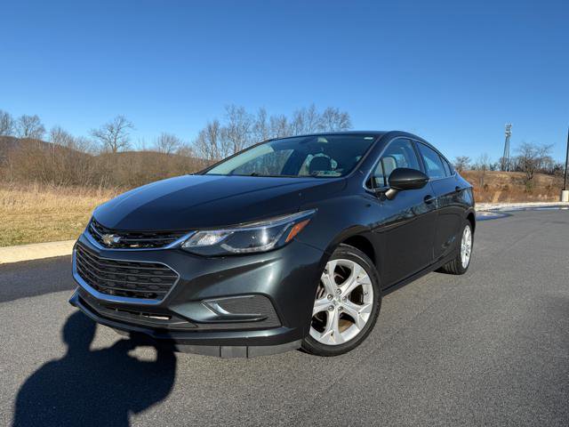 Used 2017 Chevrolet Cruze Premier image 1