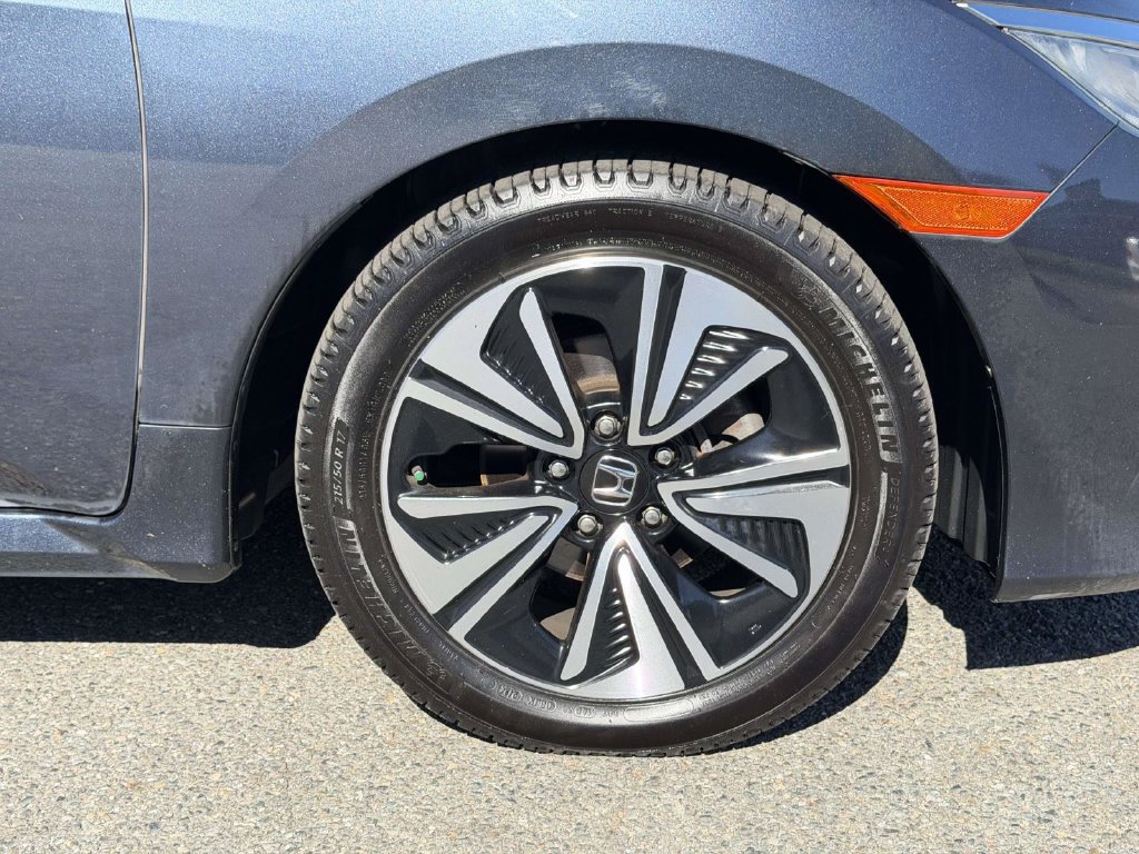 Used 2017 Honda Civic EX-L image 25