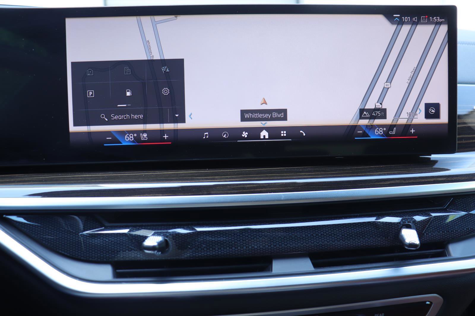 Used 2024 BMW X5 sDrive40i w/ M Sport Package image 34