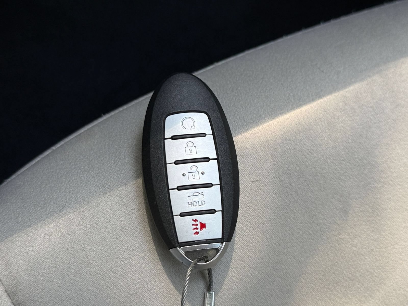 Used 2025 Nissan Altima 2.5 SV FWD image 16