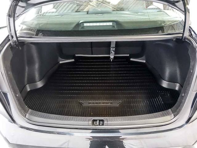 Used 2022 Toyota Corolla SE FWD image 25