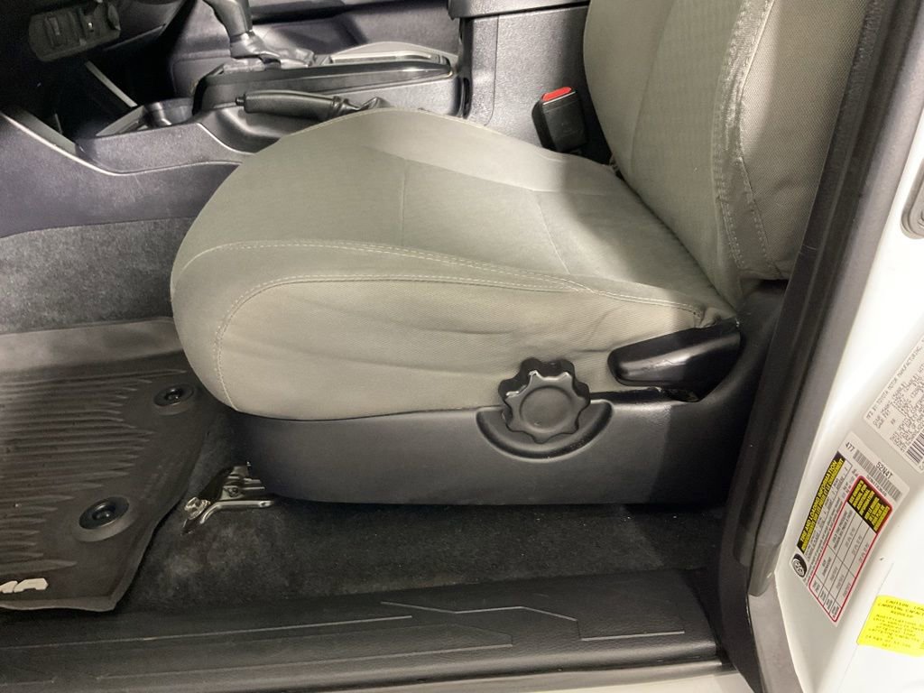 Used 2020 Toyota Tacoma SR image 18