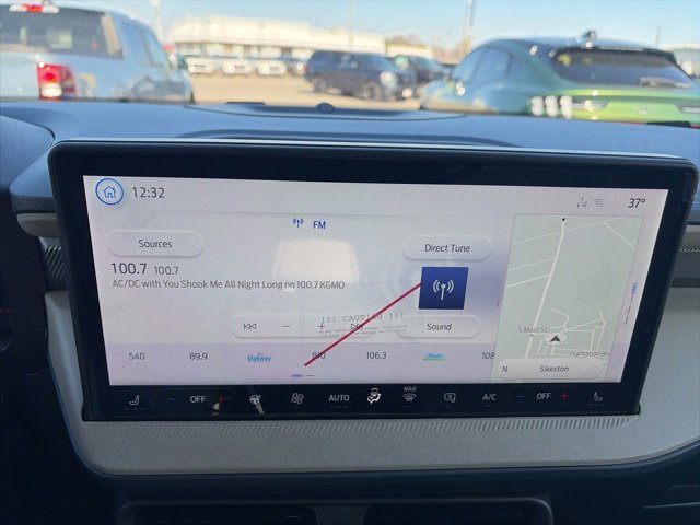 New 2026 Ford Maverick Lariat image 22