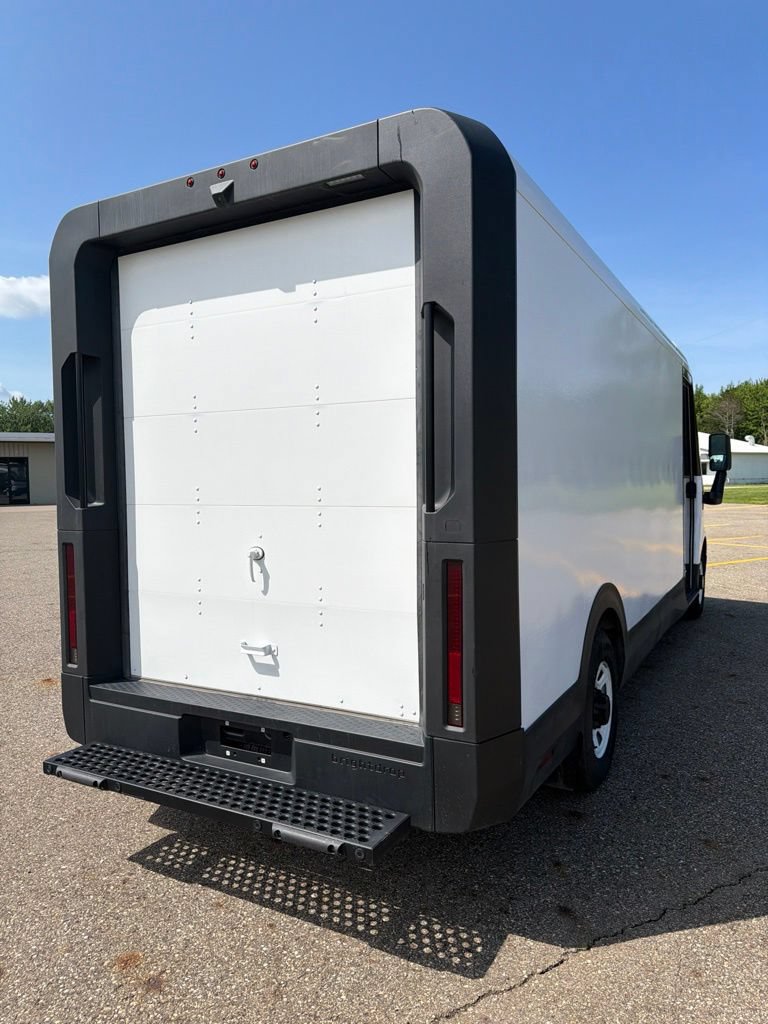 Used 2024 Chevrolet Brightdrop 600 w/ Commercial Equipment Package AWD/4WD image 5