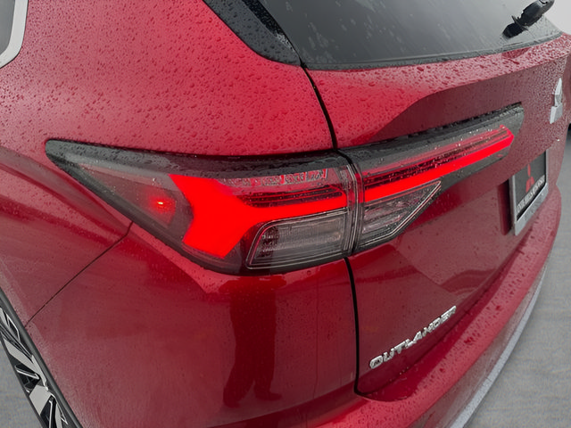 New 2026 Mitsubishi Outlander SEL FWD image 33