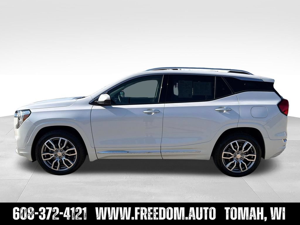Used 2024 GMC Terrain Denali w/ Denali Premium Package AWD/4WD video 2