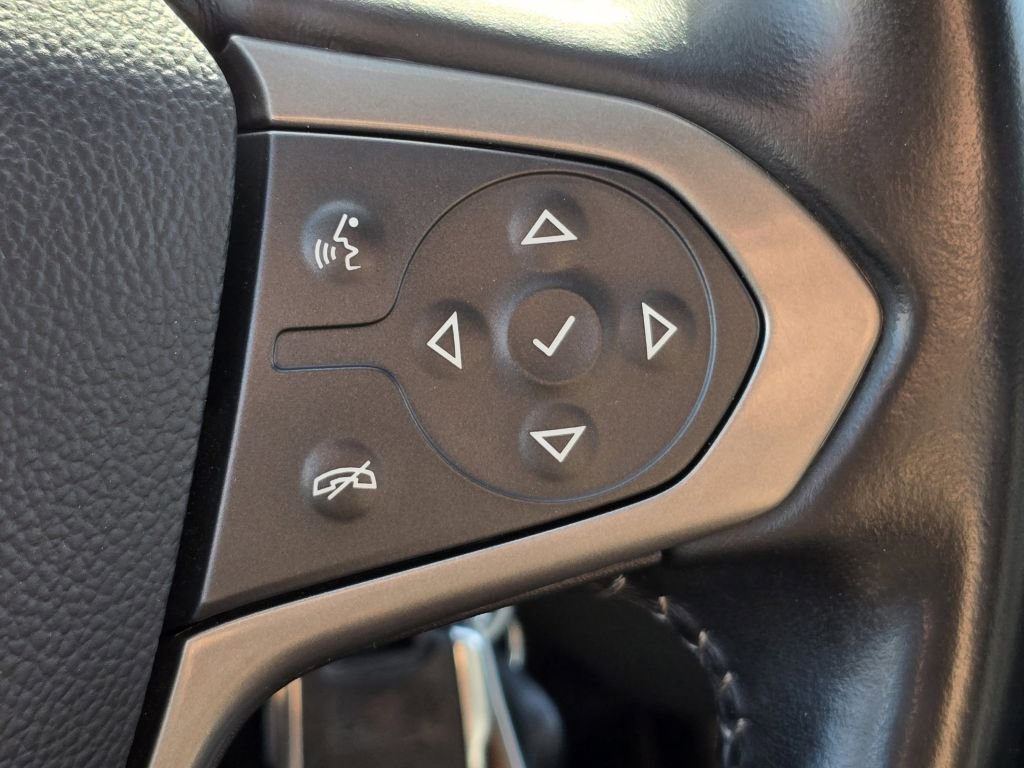 Used 2018 Chevrolet Colorado Z71 AWD/4WD image 14