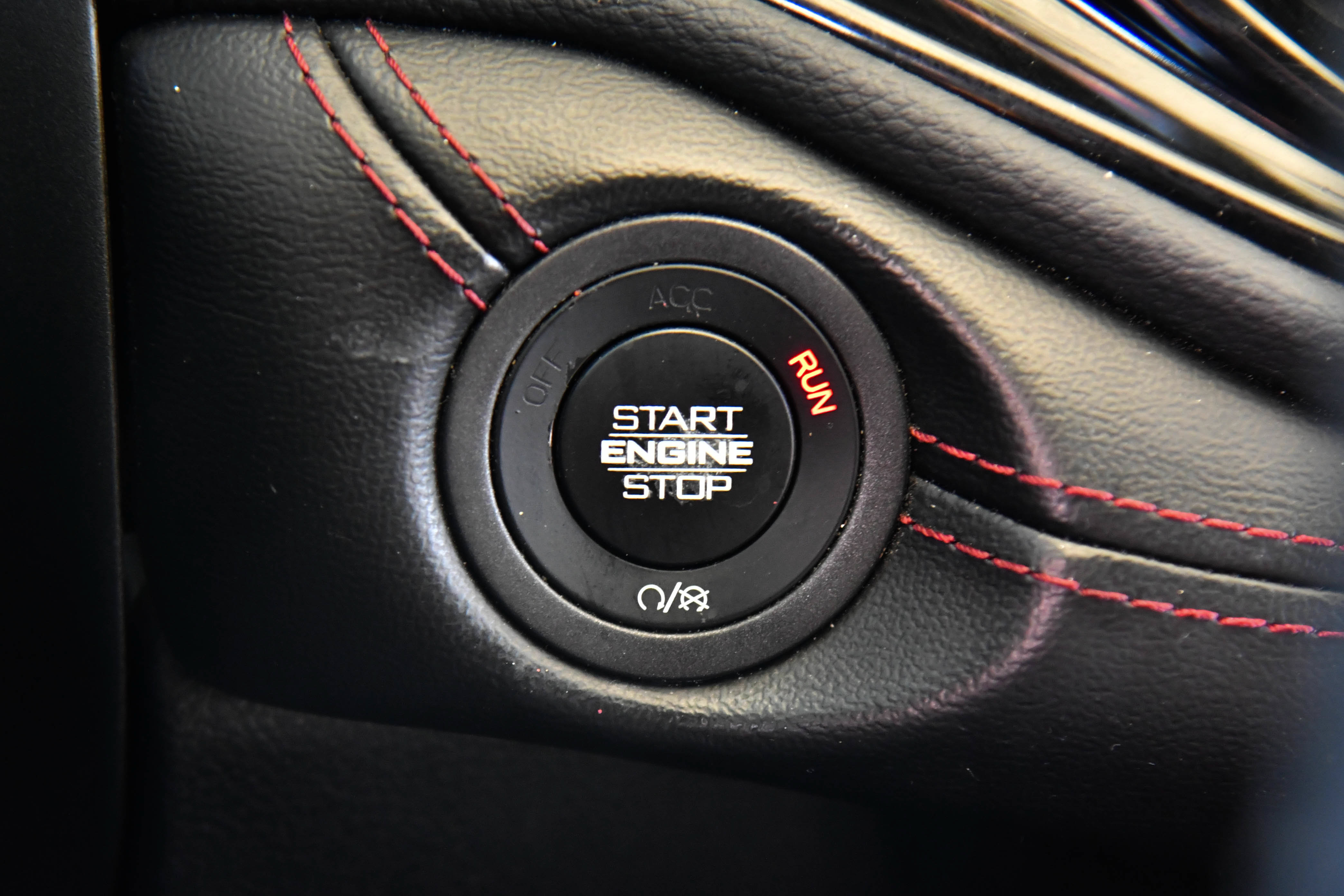 Used 2021 Dodge Durango R/T w/ Technology Group RWD image 32