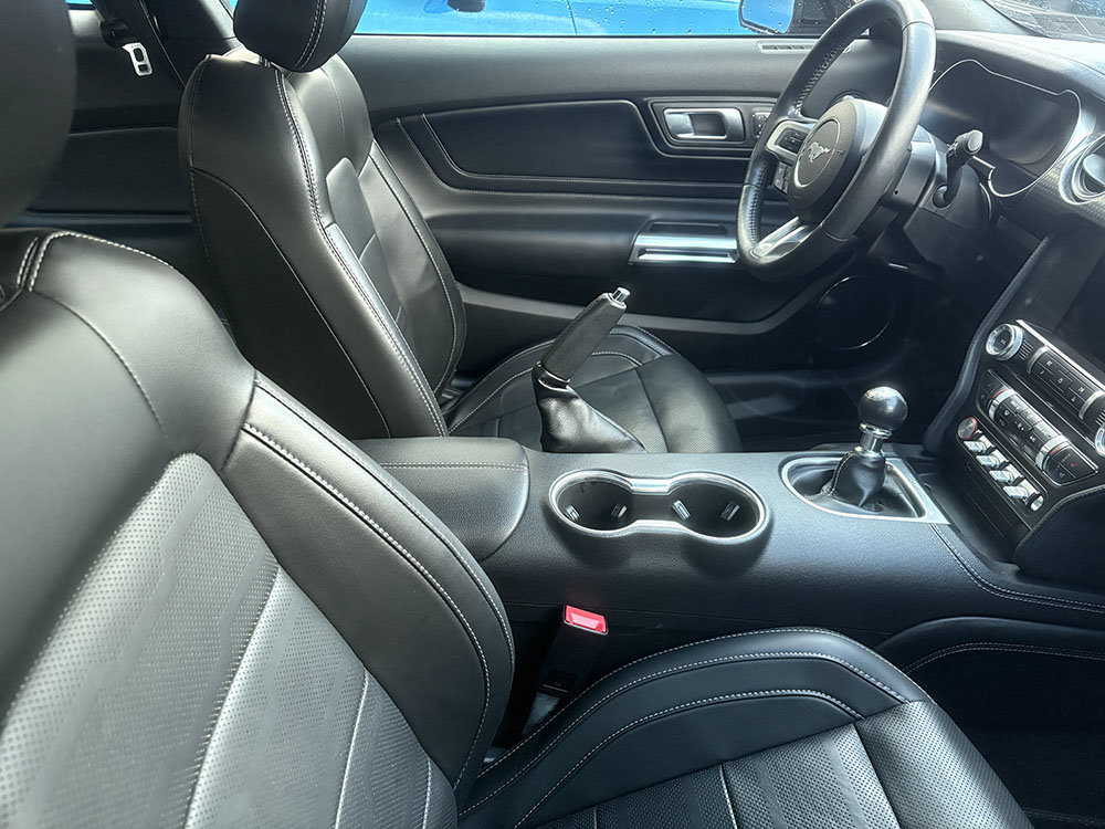 Used 2021 Ford Mustang GT Premium w/ GT Performance Package RWD image 5