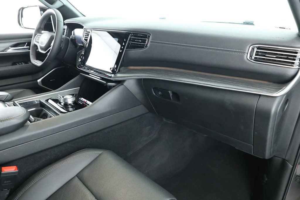 Used 2023 Jeep Wagoneer Series II w/ Premium Group I image 25