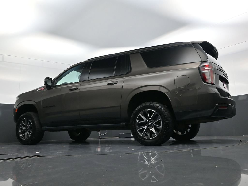 Used 2021 Chevrolet Suburban Z71 w/ Z71 Signature Package image 24
