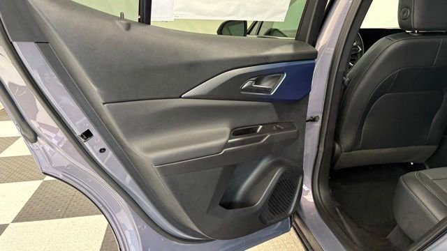 New 2026 Chevrolet Equinox EV LT FWD image 17