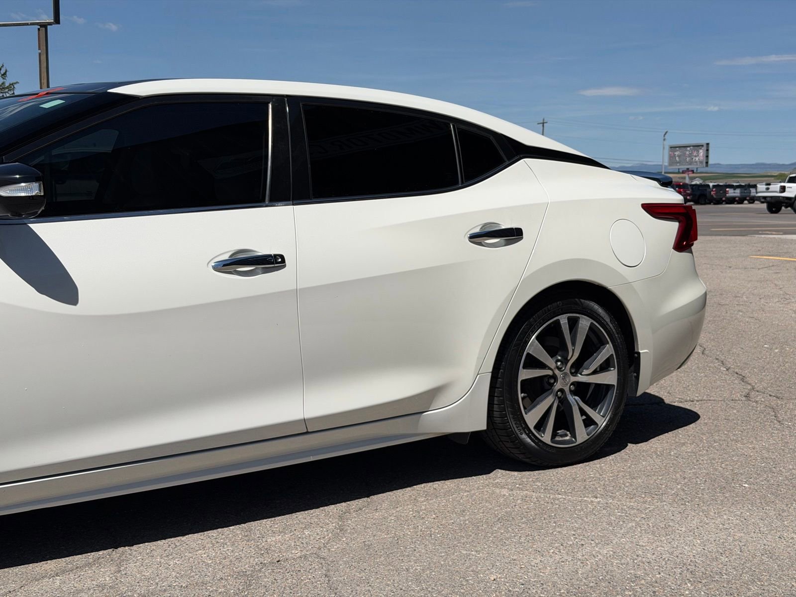 Used 2018 Nissan Maxima Platinum FWD image 13