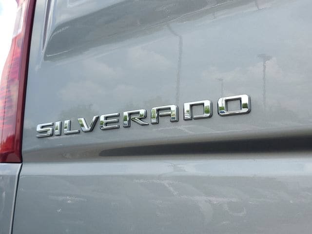 Used 2025 Chevrolet Silverado 1500 Custom Trail Boss AWD/4WD image 10