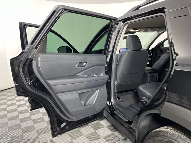 New 2026 Nissan Pathfinder SV FWD image 41