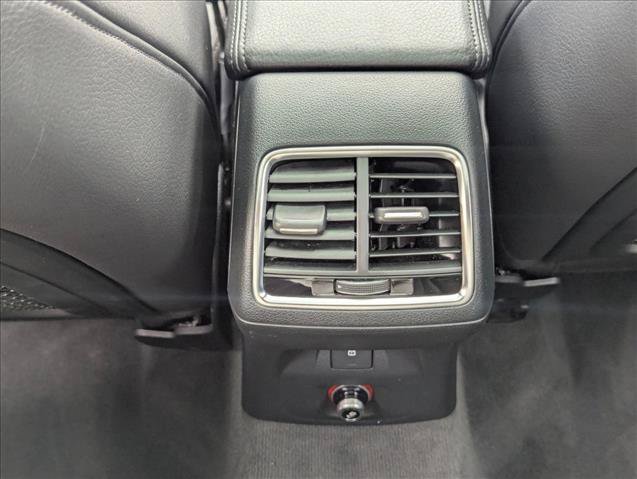 Used 2018 Audi Q3 2.0T Premium w/ Convenience Package FWD image 16