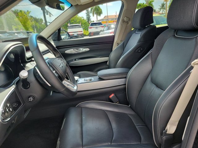 Certified 2023 Genesis Electrified GV70 AWD Advance image 13