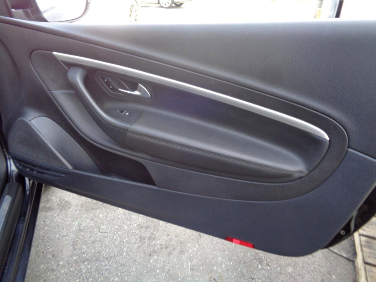 Used 2016 Volkswagen Eos Komfort FWD image 25