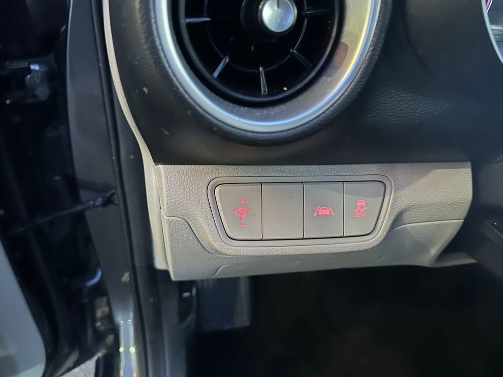 Used 2021 Kia Forte LXS image 15