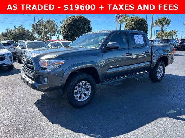 Used 2017 Toyota Tacoma SR5 w/ Tow Package image 3
