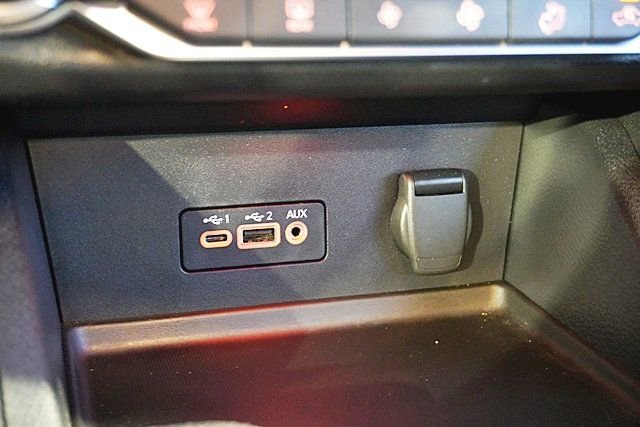 Used 2023 Nissan Sentra SV w/ All-Weather Package image 27