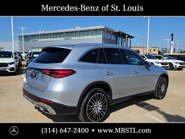 New 2026 Mercedes-Benz GLC 300 4MATIC image 3