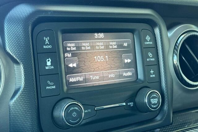 Used 2020 Jeep Wrangler Unlimited Sport AWD/4WD image 11