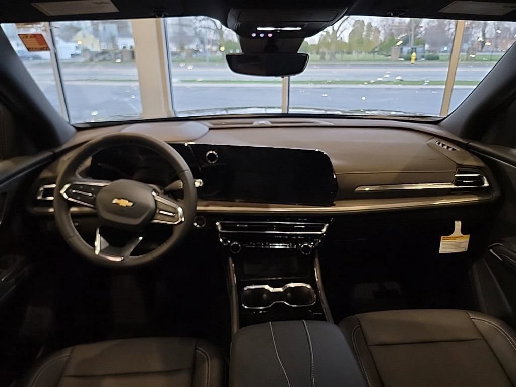 New 2026 Chevrolet Traverse LT w/ Driver Confidence Package image 12