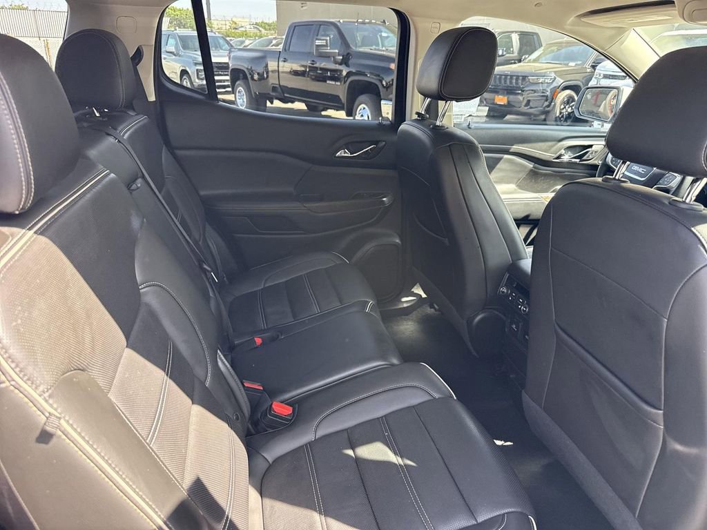 Used 2023 GMC Acadia Denali image 25