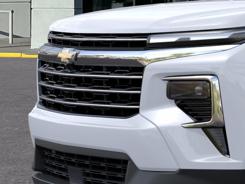 New 2026 Chevrolet Traverse LT w/ Driver Confidence Package FWD image 13
